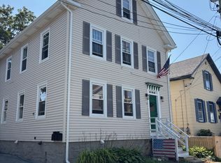 15 Simmons St #2, Newport, RI 02840