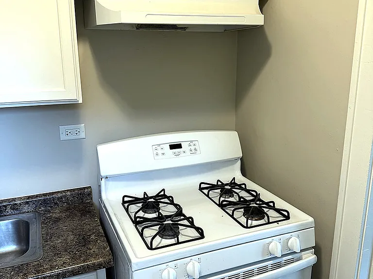 522 George Ave #2 — Photo 8