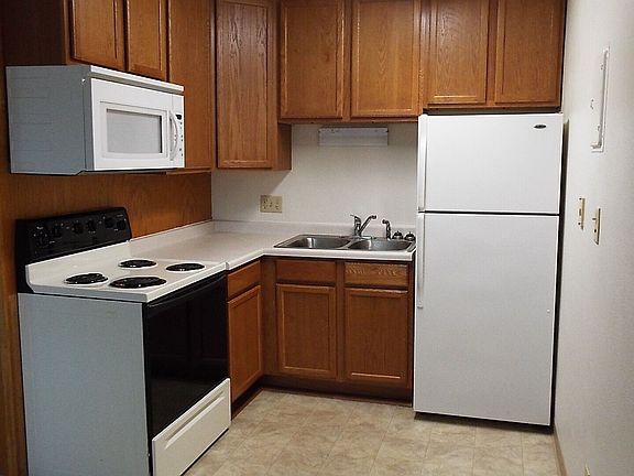 4th image of 1334 9th Ave N #520
