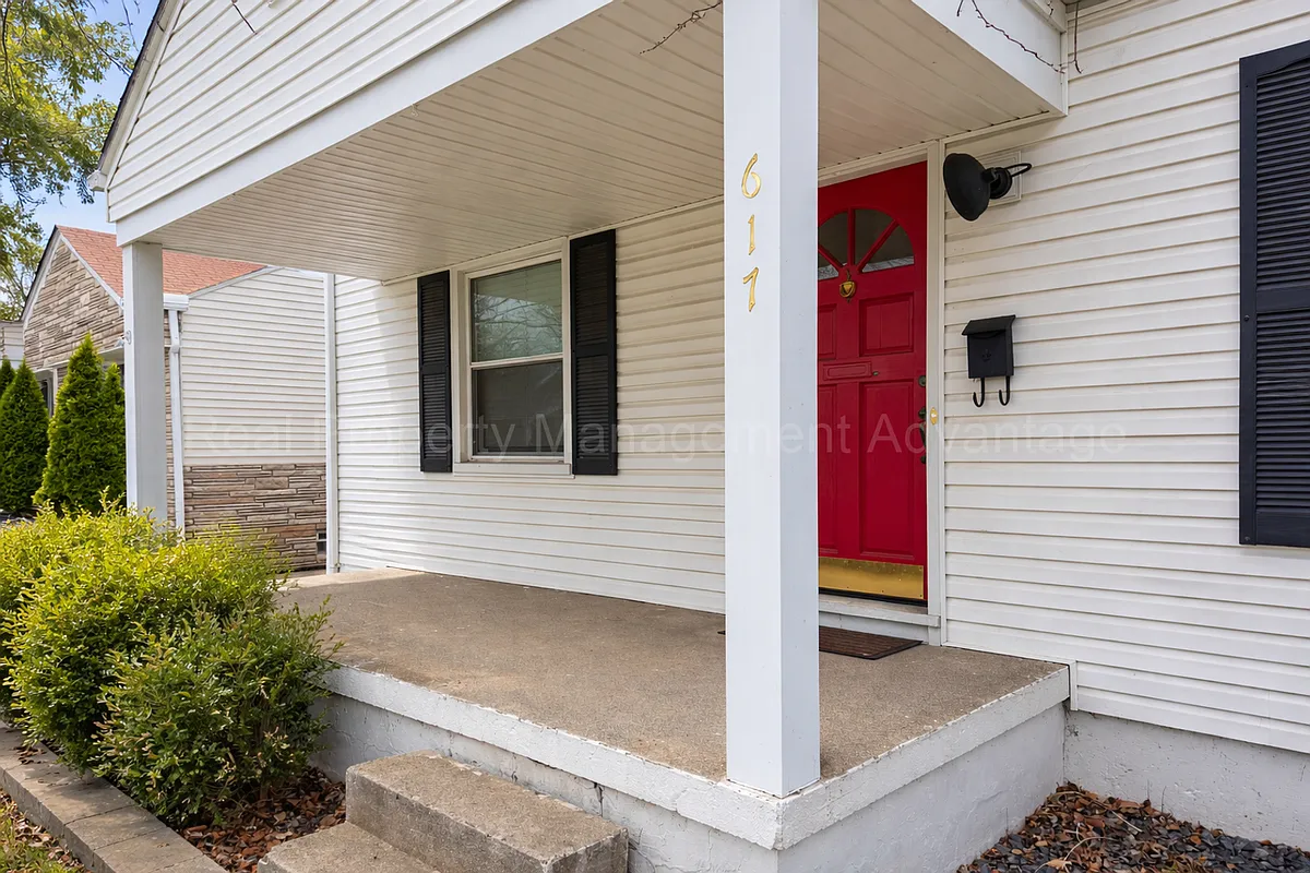 Building Photo - 617 S Edgeworth Ave