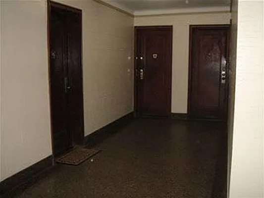 Rented by Aidonis Realty | media 13