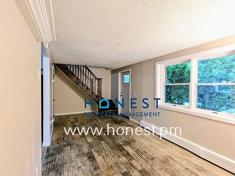 1074 Hallowell Litchfield Rd #A — Photo 6