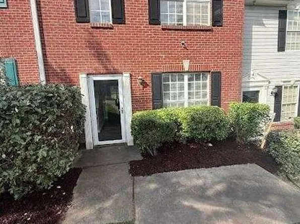 1314 Hollenbeck Ln, Riverdale, GA 30296