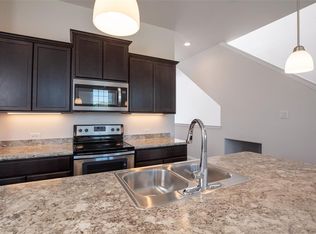 1938 Chieftain Ln, Arlington, TX 76010