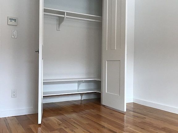 5th image of 367 Waverly Ave APT 2A