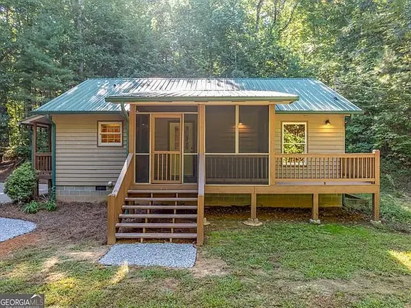 95 February Ln, Ellijay, GA 30540