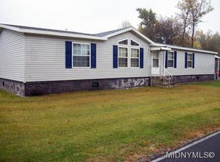 119 Windsor Cir, Utica, NY 13502