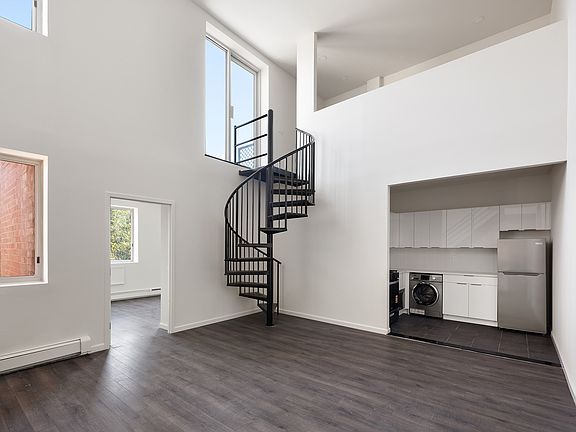 2nd image of 194 E 2nd St APT 6A