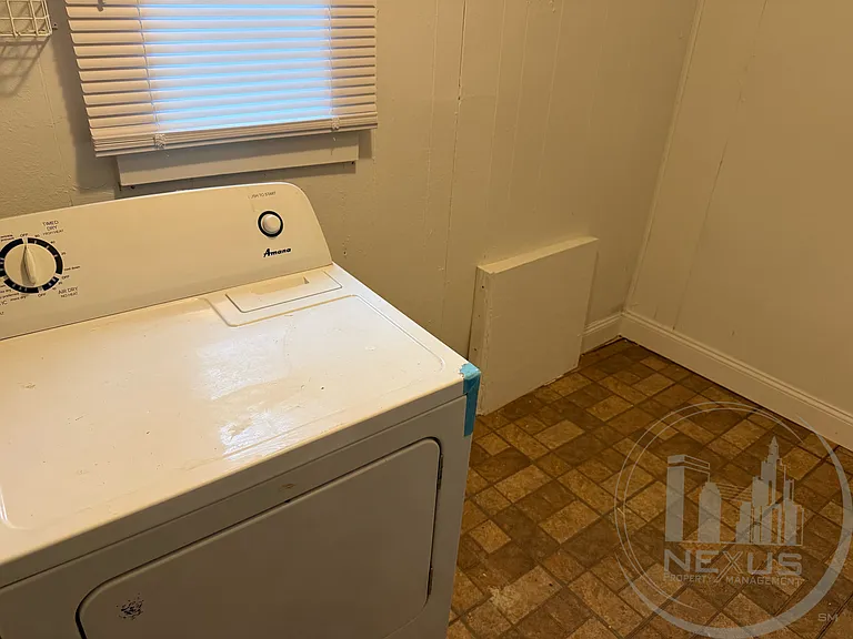 73 E Central St #1 — Photo 7