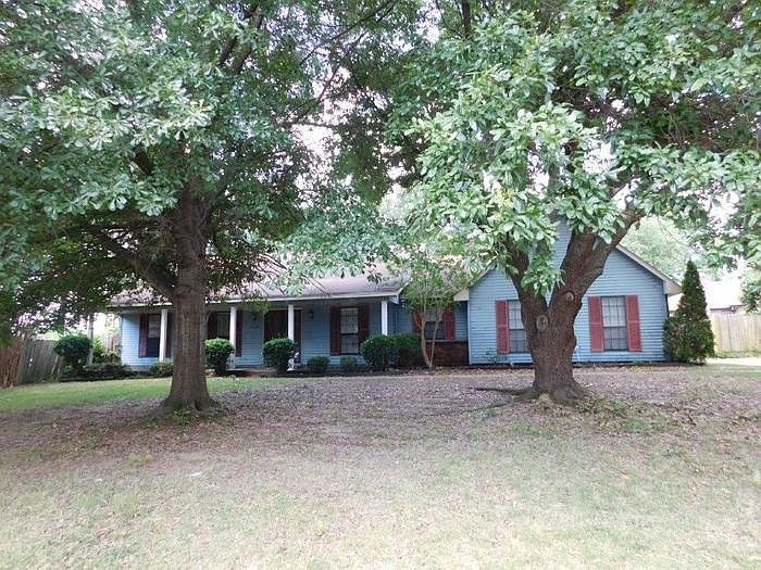 1st image of 4669 Blandford Dr