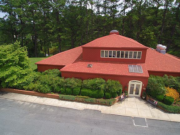 4th image of 9789 Richmond Hwy