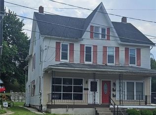 455 W Church St, Slatington, PA 18080