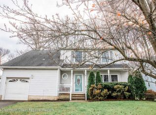 14 Cornell Ct, Tinton Falls, NJ 07724