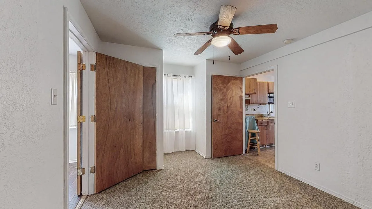 Dartmouth Dr NE, Albuquerque — Photo 3