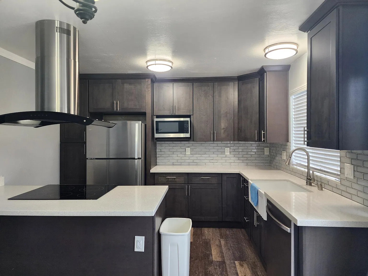 2249 Transom Way — Photo 3
