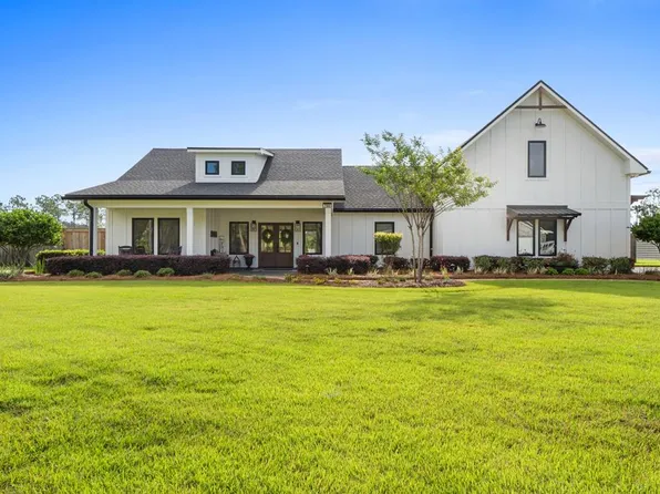760 Plantation Dr, Port Saint Joe, FL 32456