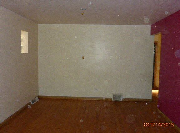 5th image of 4045 N Marmora Ave