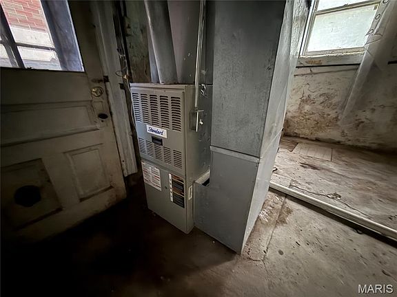 5th image of 4652 Tennessee Ave