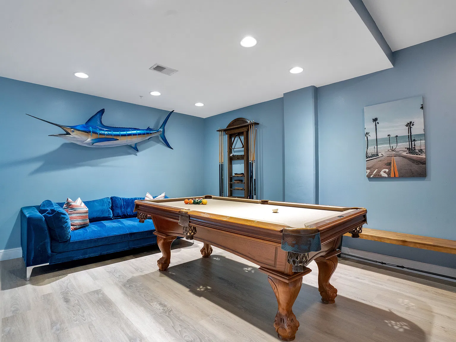 2 bed, 1537 sqft, $4,500 — Photo 3