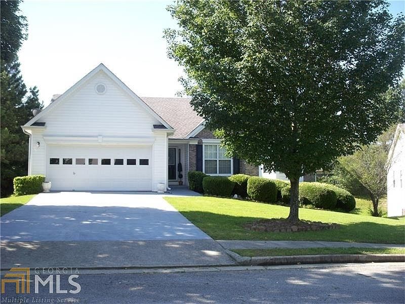 1st image of 2047 Fern Valley Ct #33