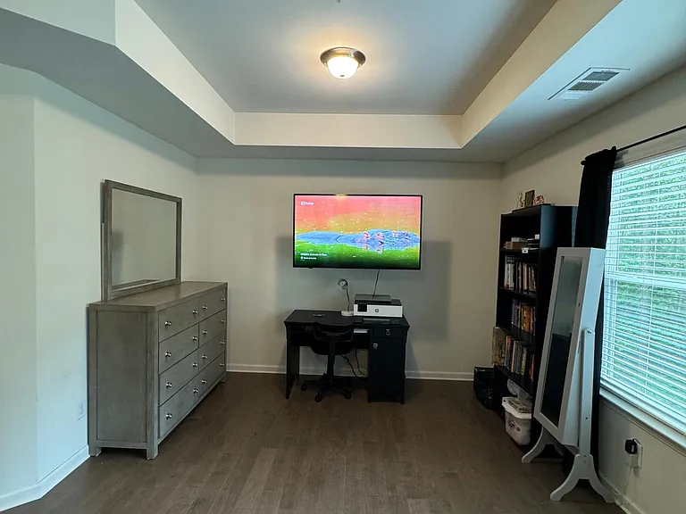 3908 Augustine Pl — Photo 9