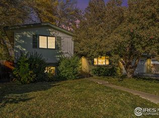 11921 W 70th Pl, Arvada, CO 80004