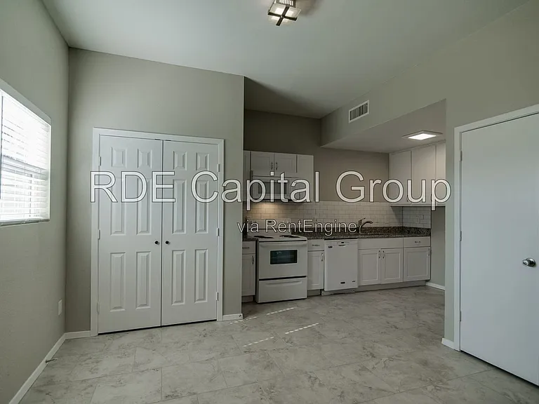3025 Sappington Pl — Photo 5