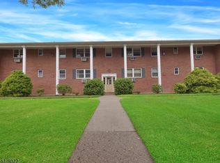 47 Hinchman Ave APT 1A, Wayne, NJ 07470