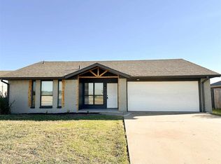 6514 SW Lynnwood Ave, Lawton, OK 73505