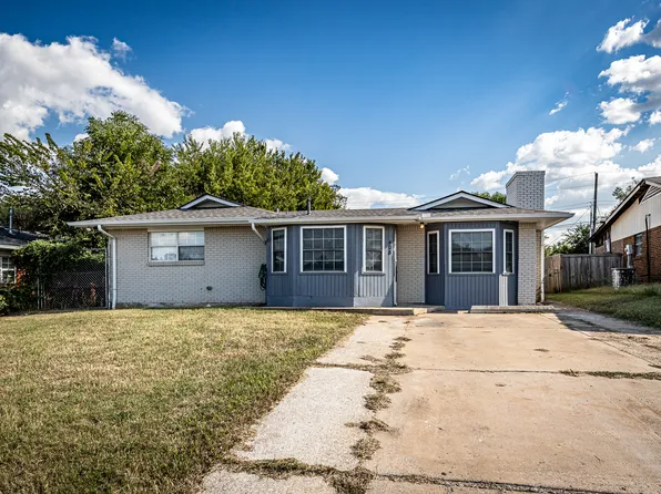 408 NW Woodridge Dr, Lawton, OK 73507