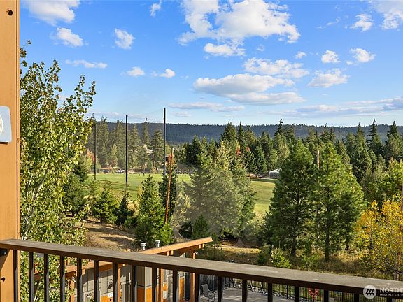 5th image of 3770 Suncadia Trail #300