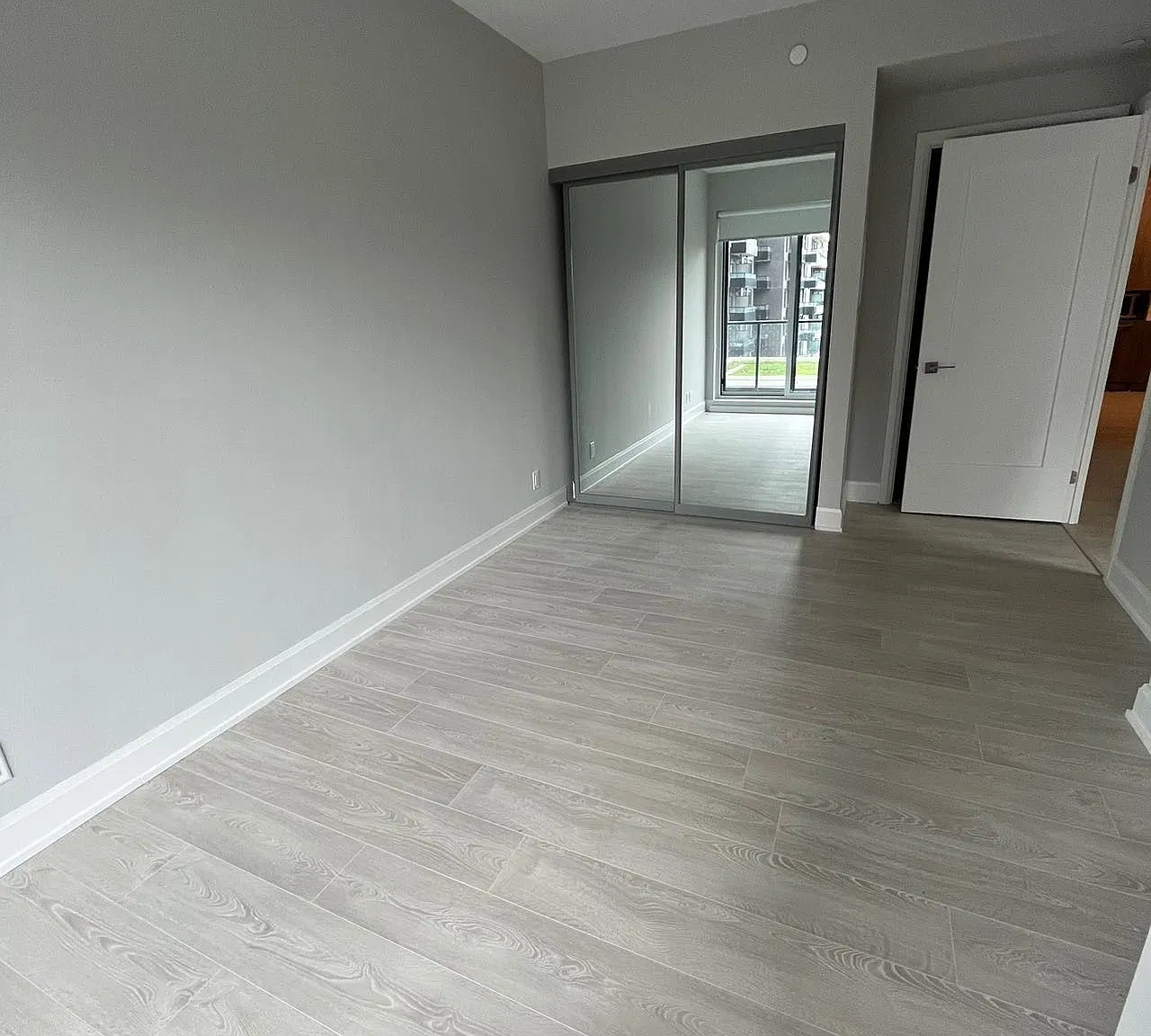 2 bed, $2,800 — Photo 3