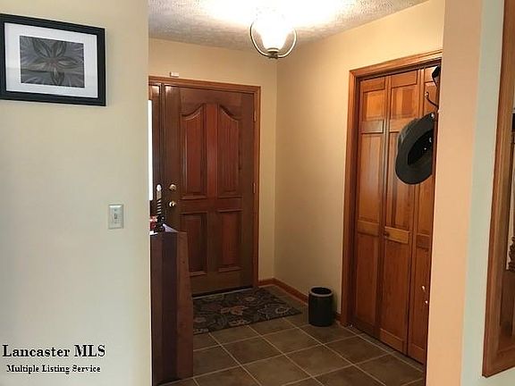 4th image of 1863 Northshire Dr