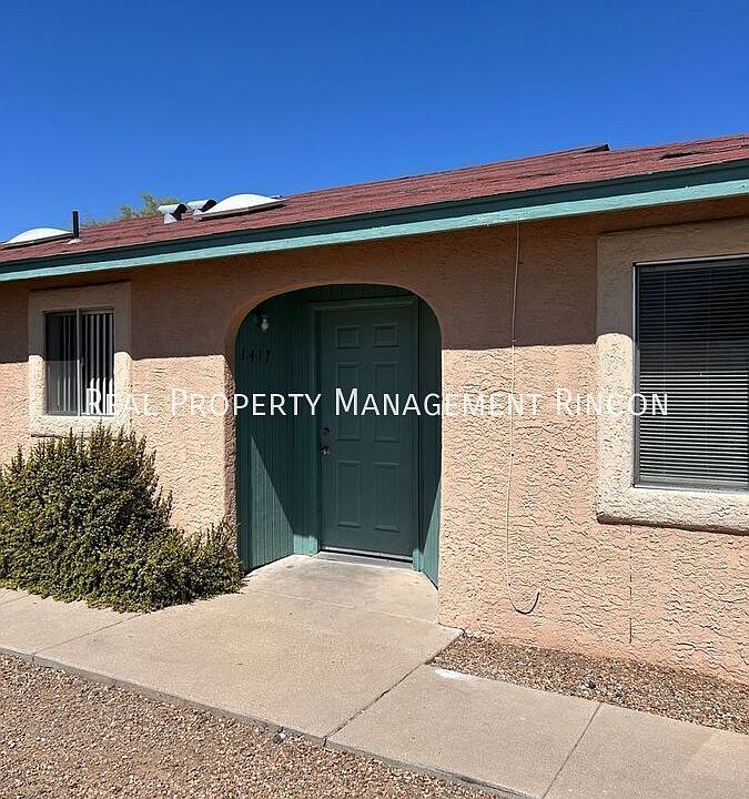 1st image of 1417 N El Rio Dr