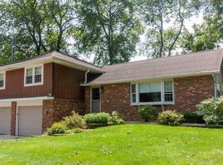 25 18th Ave NE, Hampton, IA 50441