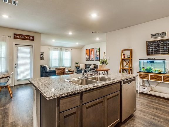 4th image of 113 Barbara Ln
