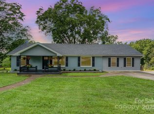 1164 Bradford Mountain Rd, Lenoir, NC 28645