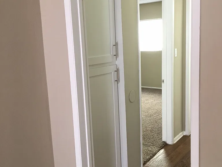 Magnolia Apartments - Your Sherman Oaks Retreat! — Photo 10