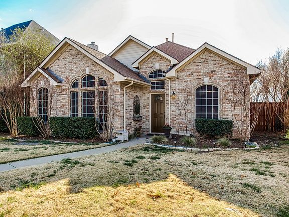 4th image of 1520 Alamosa Dr