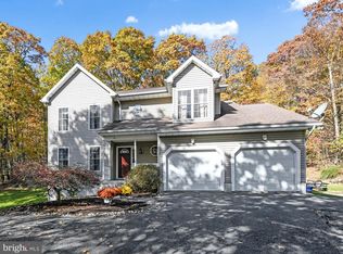 477 Mountain Rd, New Ringgold, PA 17960