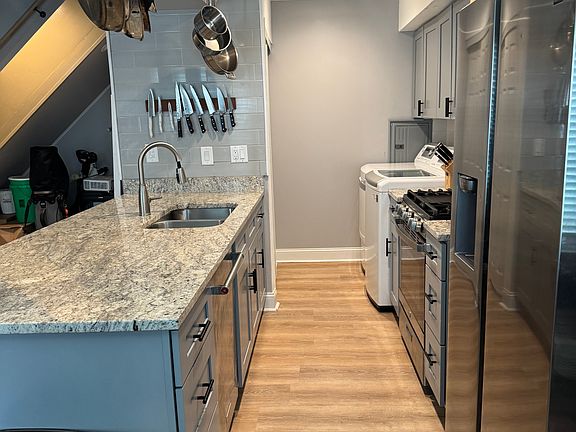 5th image of 1162 Cove Dr