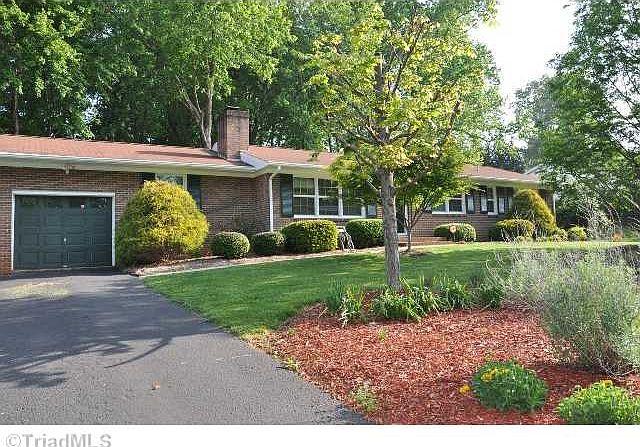 1st image of 3725 Whitehaven Rd