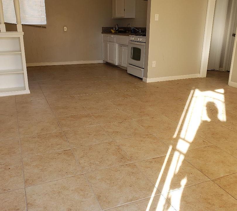 2nd image of 3500 Terrace Way