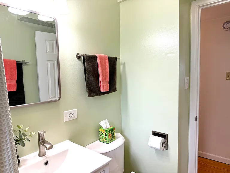 1006 N Dryden Ave — Photo 16
