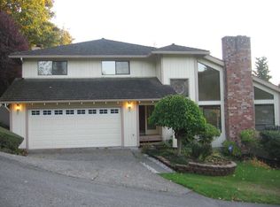 4960 Highland Dr, Bellevue, WA 98006