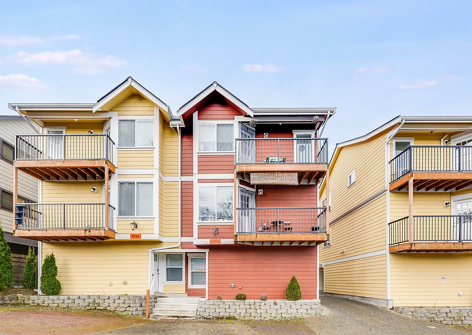 1st image of 5728 Roosevelt Way NE