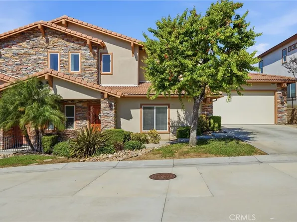 585 Via Pueblo, Riverside, CA 92507