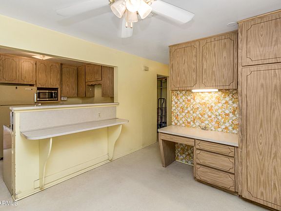 2nd image of 1020 N Kadota Ave