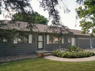 6001 Garbe Ave, Woodbury, MN 55125