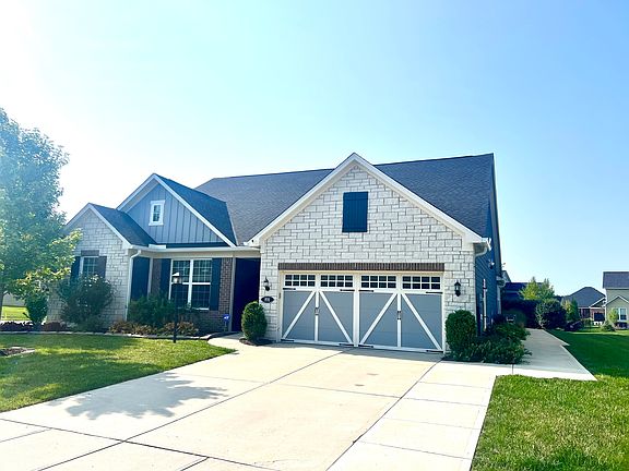 2nd image of 891 Silverheels Dr
